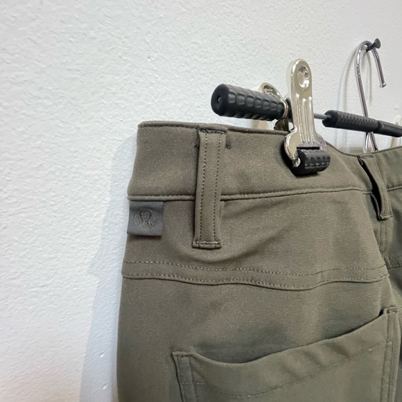 lululemon athletica Men's Khaki Chinos - Picture 5 of 5